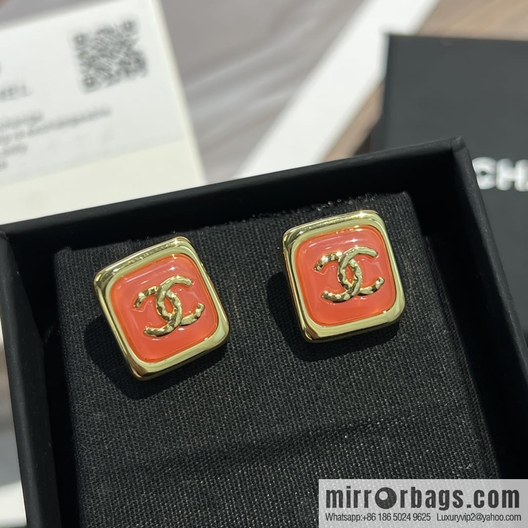New ☑️ CHANEL Chanel c1 double c square stud earrings