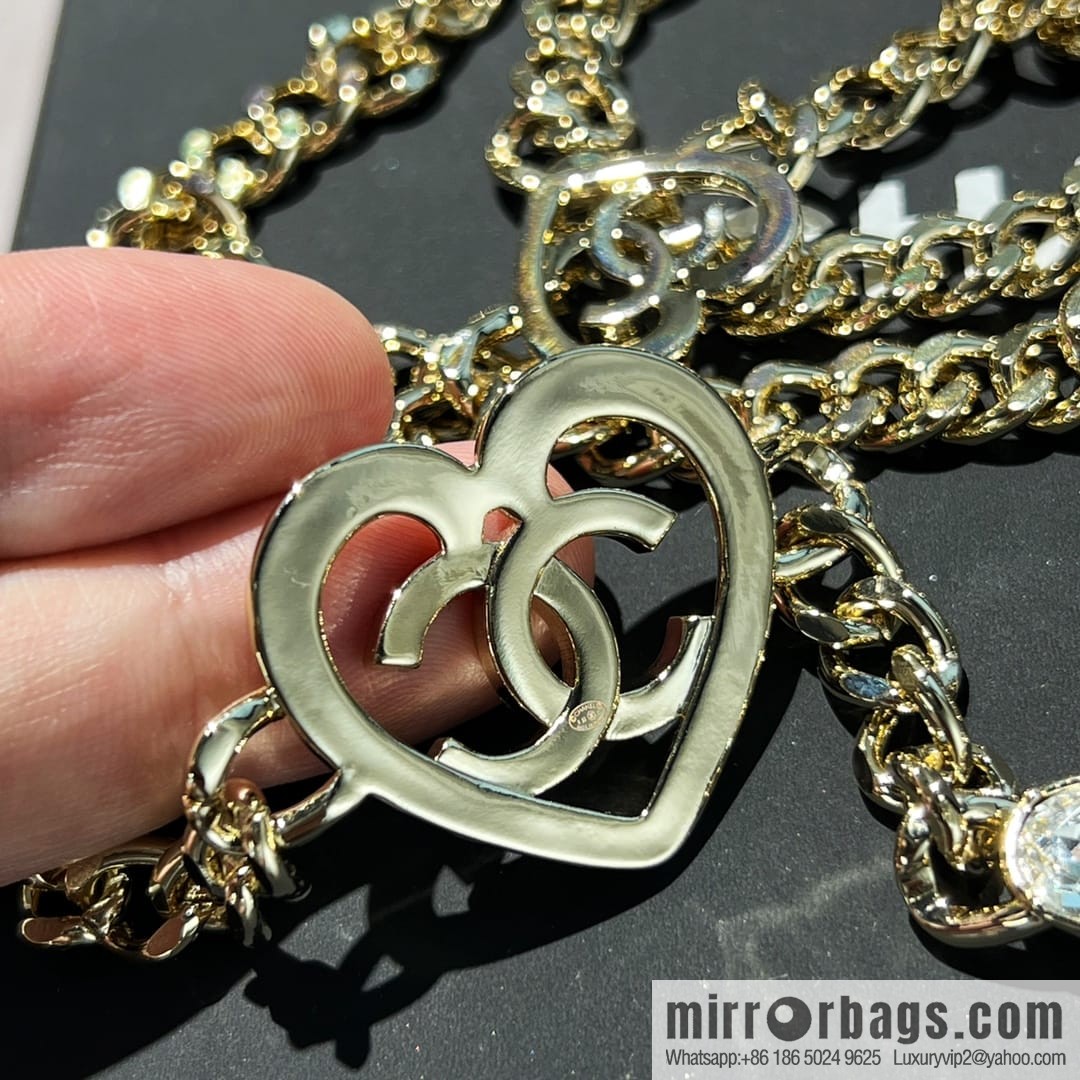 New ☑️ CHANEL Chanel double c peach heart love waist belt waist chain necklace