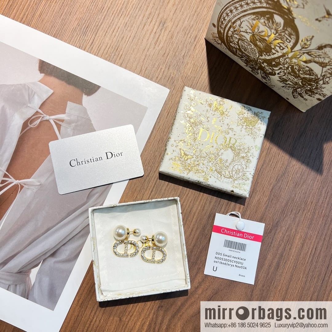 New ☑️ DIOR Dior size pearl full diamond CD stud earrings