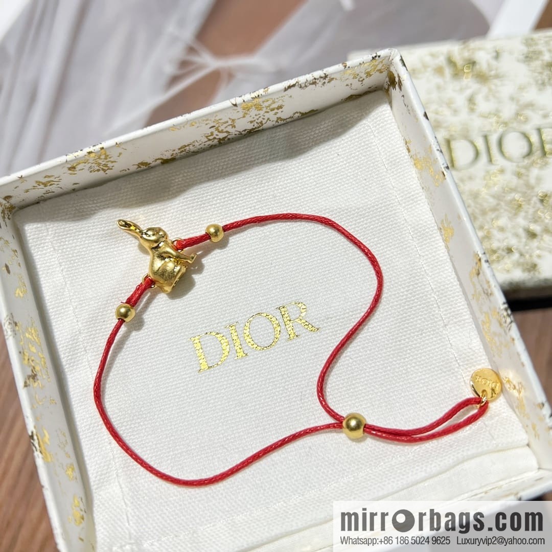 DIOR Dior rabbit 🐰 red rope bracelet hand rope