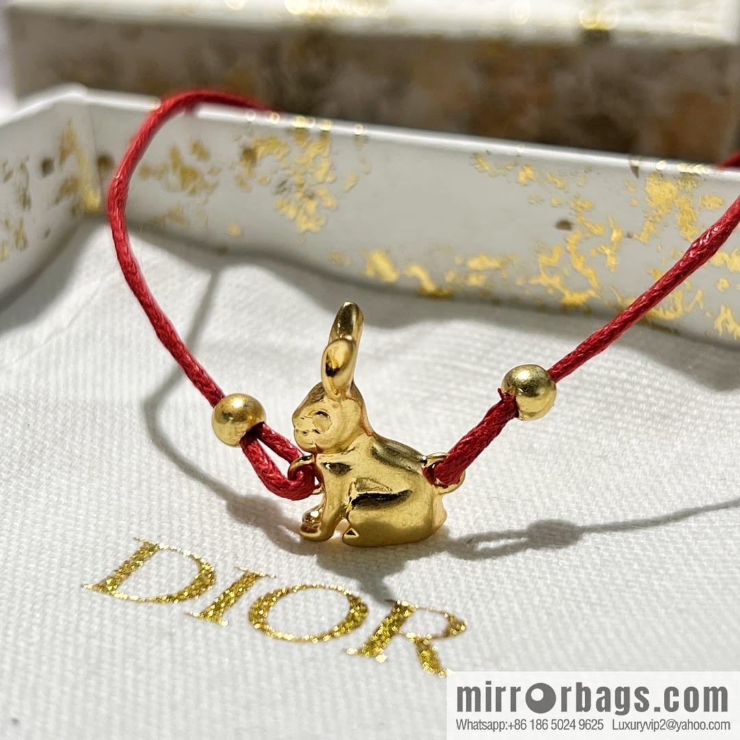 DIOR Dior rabbit 🐰 red rope bracelet hand rope