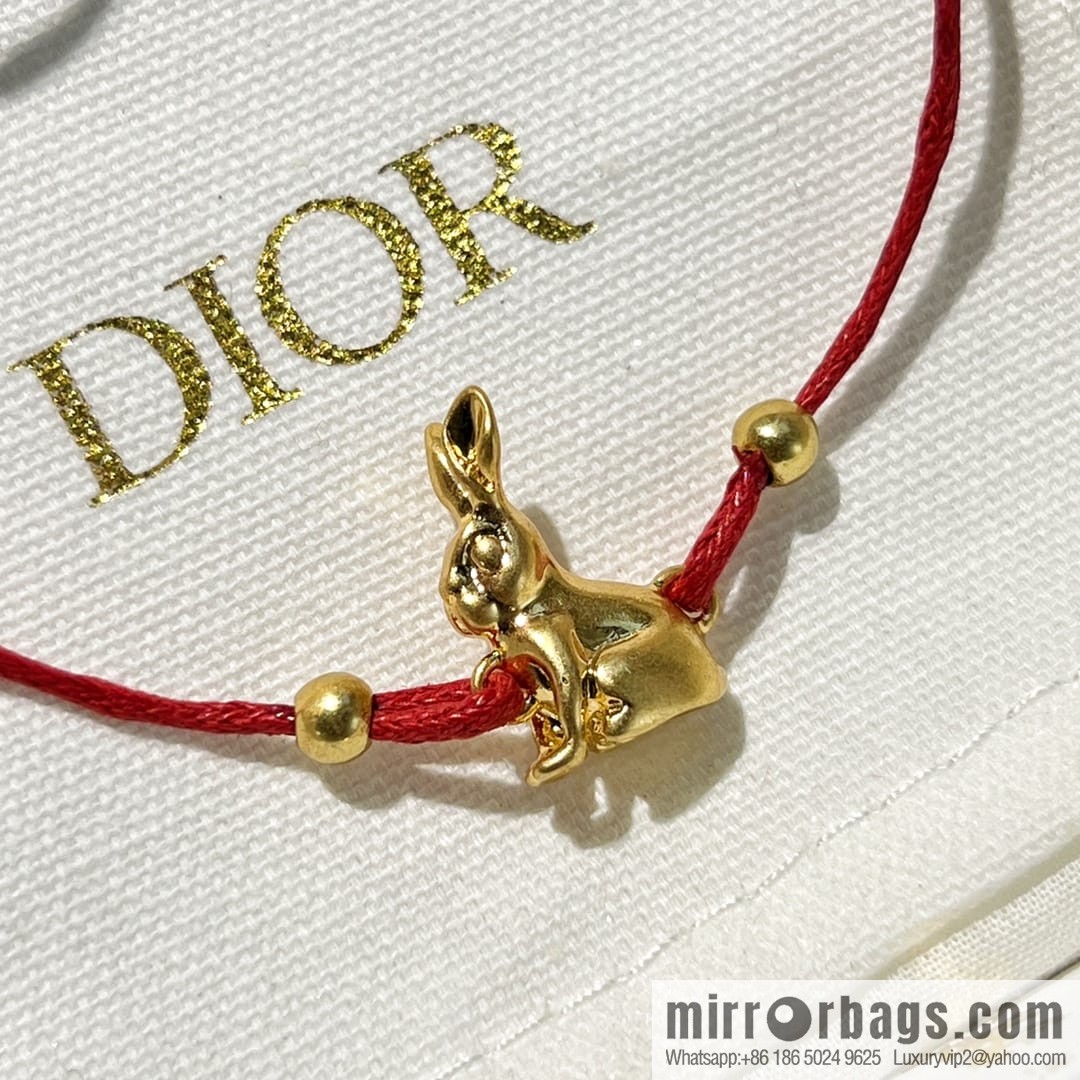 DIOR Dior rabbit 🐰 red rope bracelet hand rope