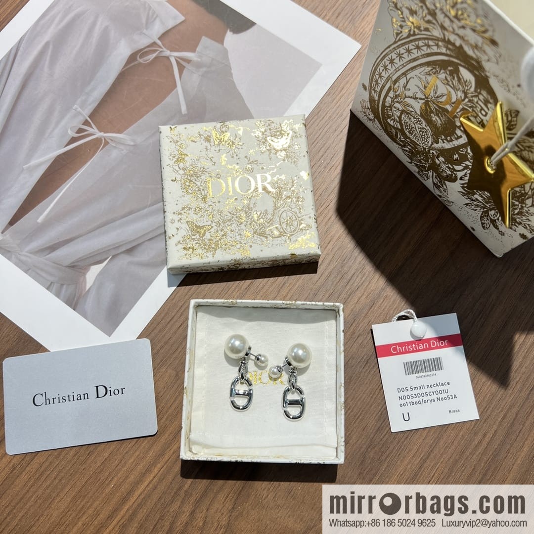 New ☑️ DIOR Dior size pearl silver CD stud earrings