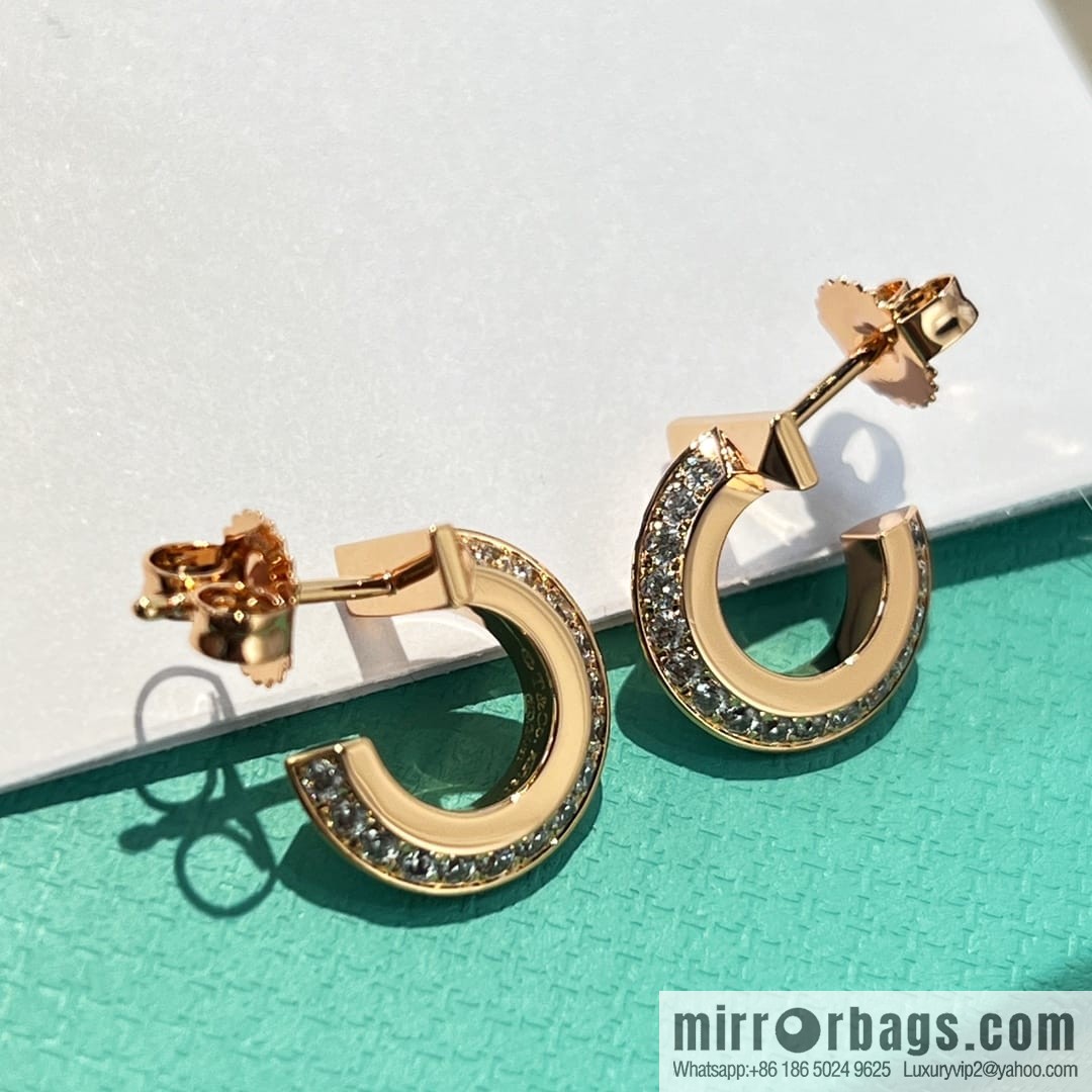 New ☑️ Tiffany & Co. Tiffany & Co. T1 round earrings