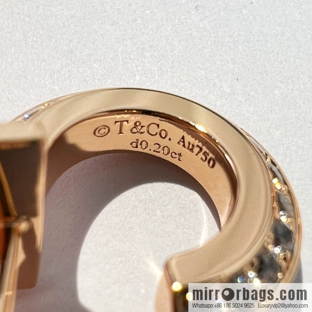 New ☑️ Tiffany & Co. Tiffany & Co. T1 round earrings