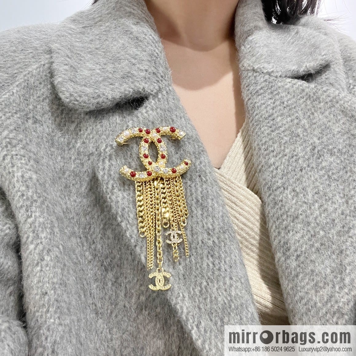 New ☑️ CHANEL Chanel double c red pearl fringed brooch