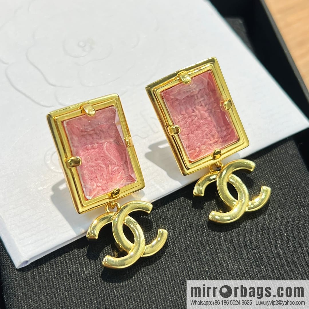 New ☑️ CHANEL Chanel c2 double c pink square stud earrings
