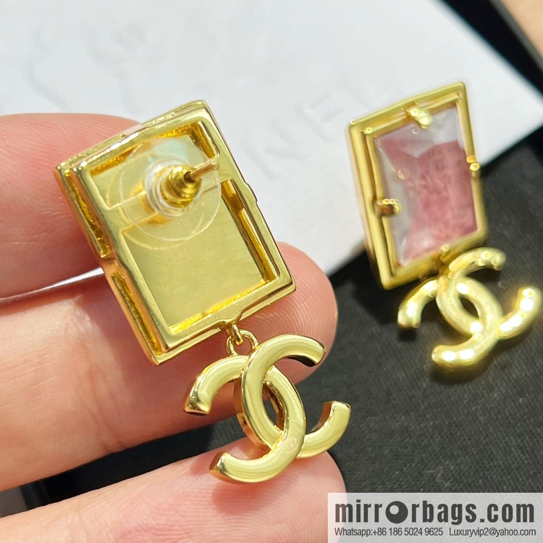 New ☑️ CHANEL Chanel c2 double c pink square stud earrings