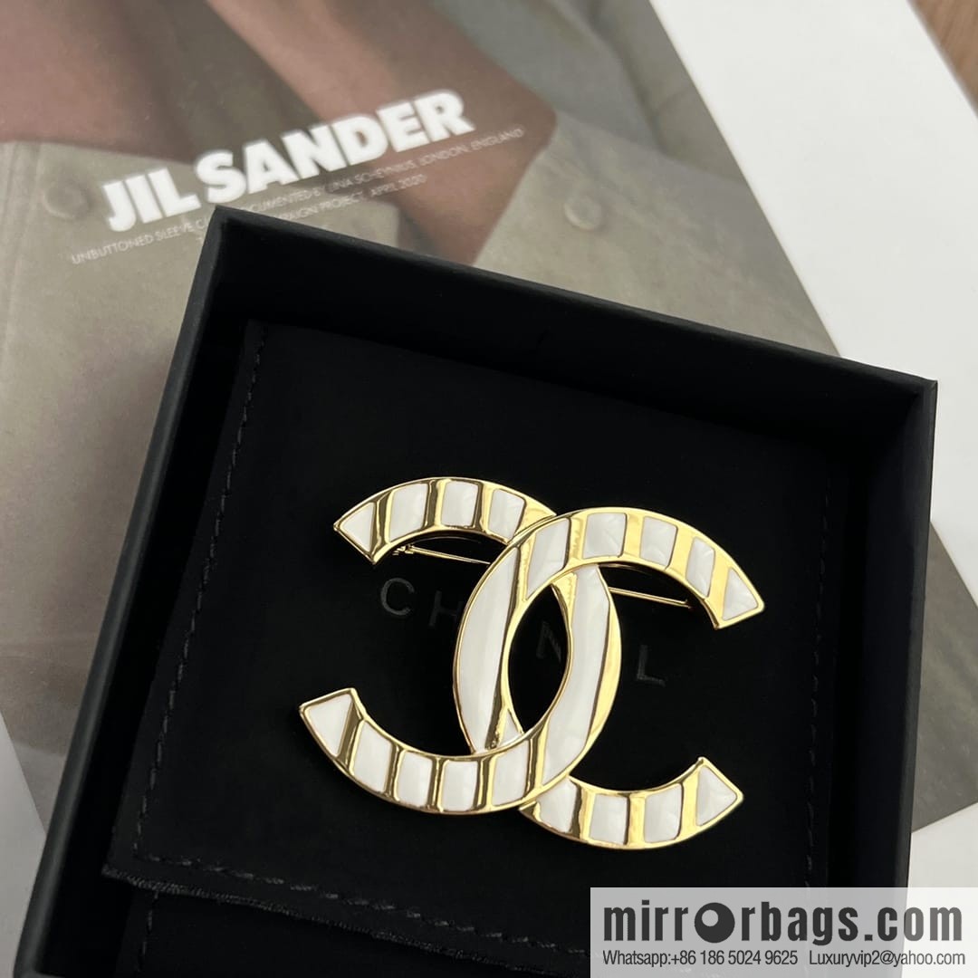 New ☑️ Chanel double c white stripe brooch