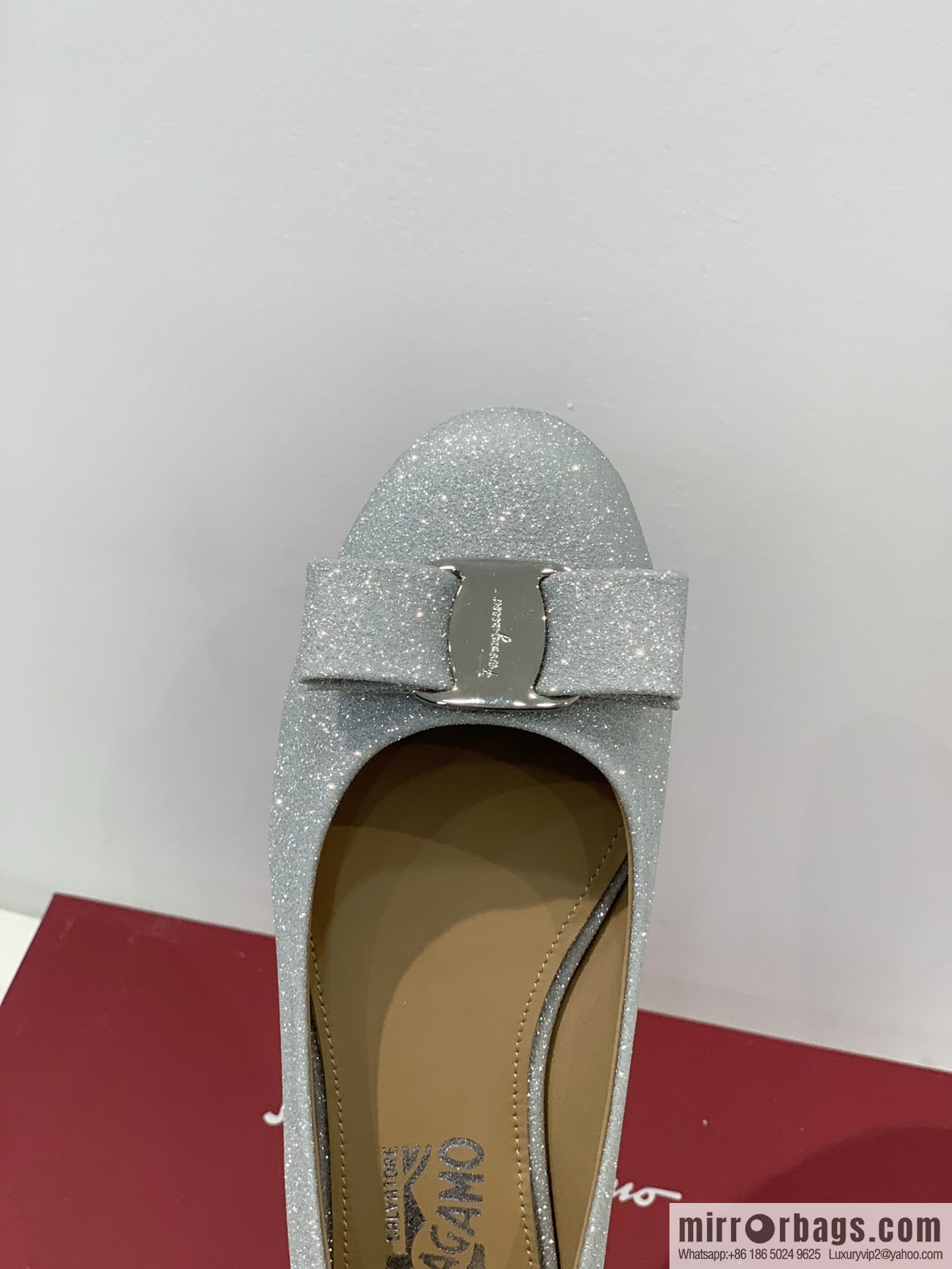 SF ✔️ salvatore Ferragamo ✔️ Ferragamo Glitter Sequins