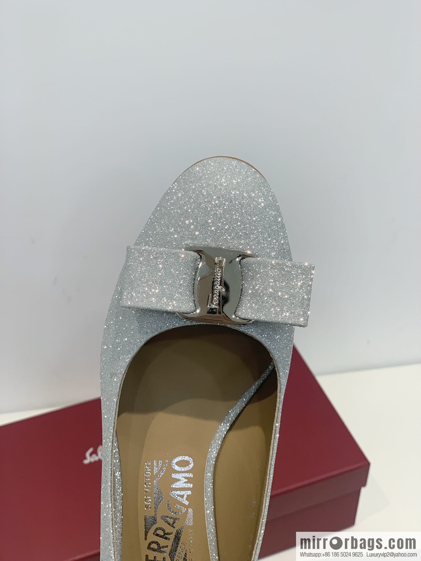 SF ✔️ salvatore Ferragamo ✔️ Ferragamo Glitter Sequins