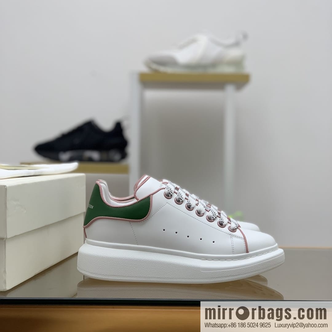 Alexander McQueen MQ dark green leather tail Unisex sneakers