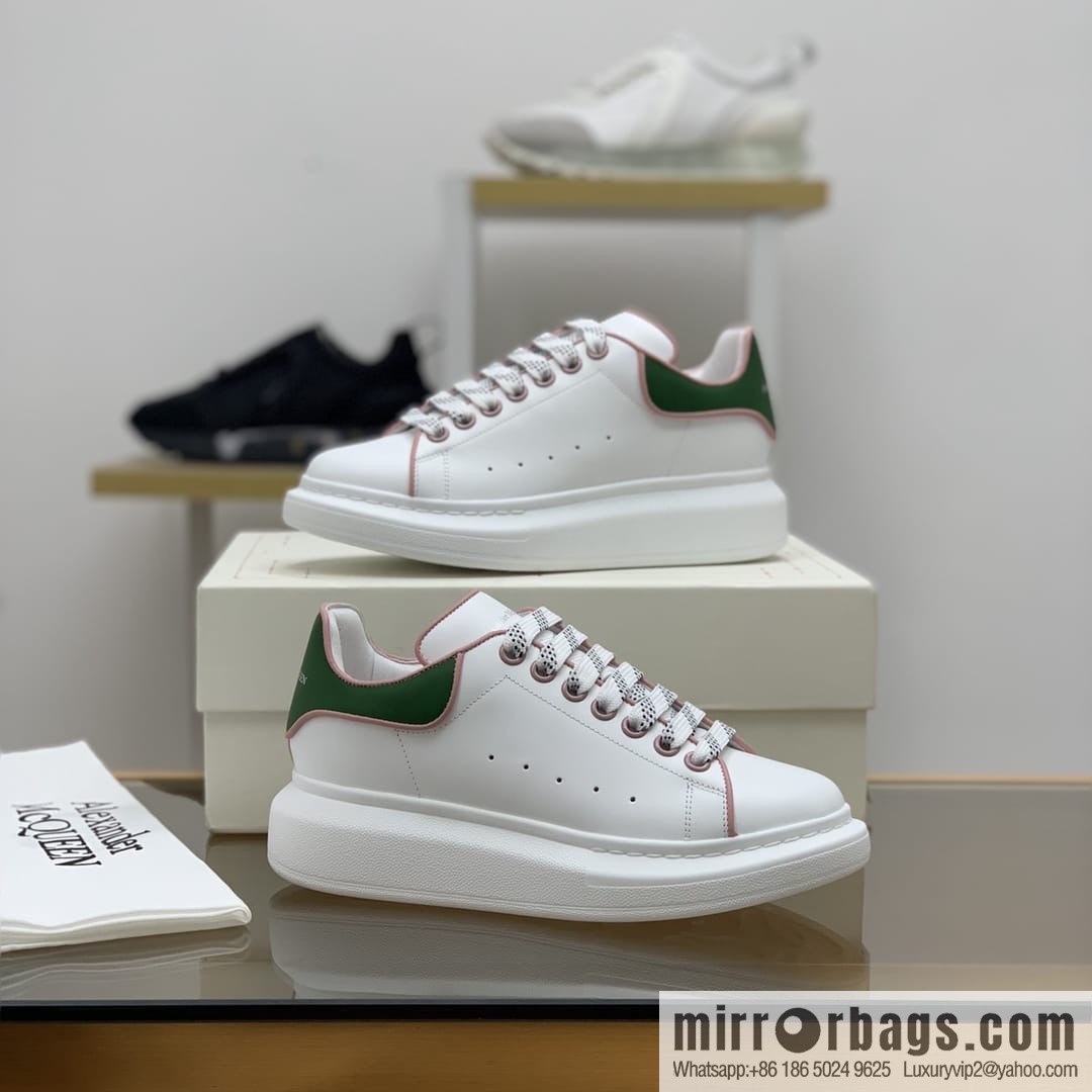 Alexander McQueen MQ dark green leather tail Unisex sneakers