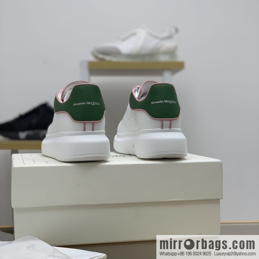Alexander McQueen MQ dark green leather tail Unisex sneakers