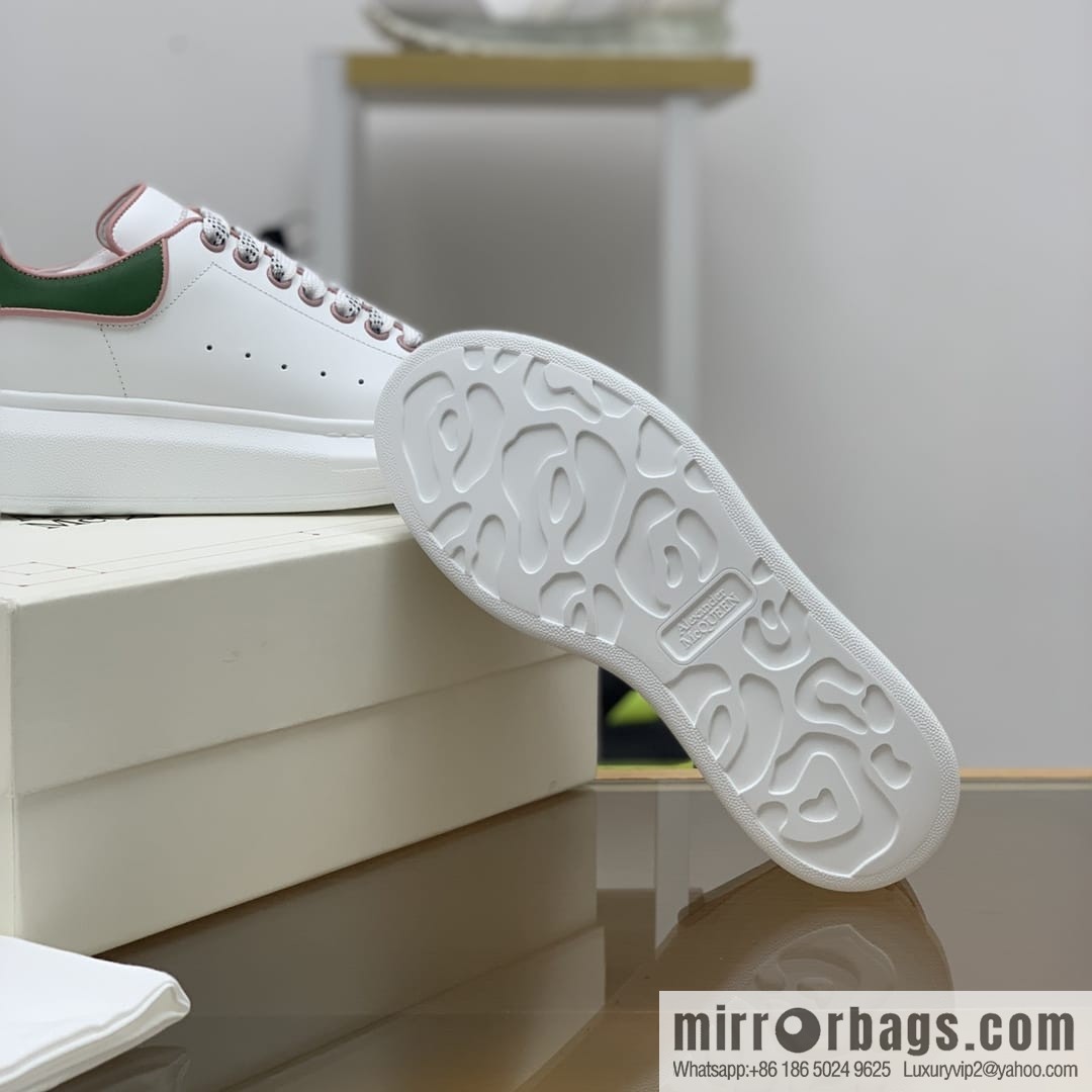 Alexander McQueen MQ dark green leather tail Unisex sneakers