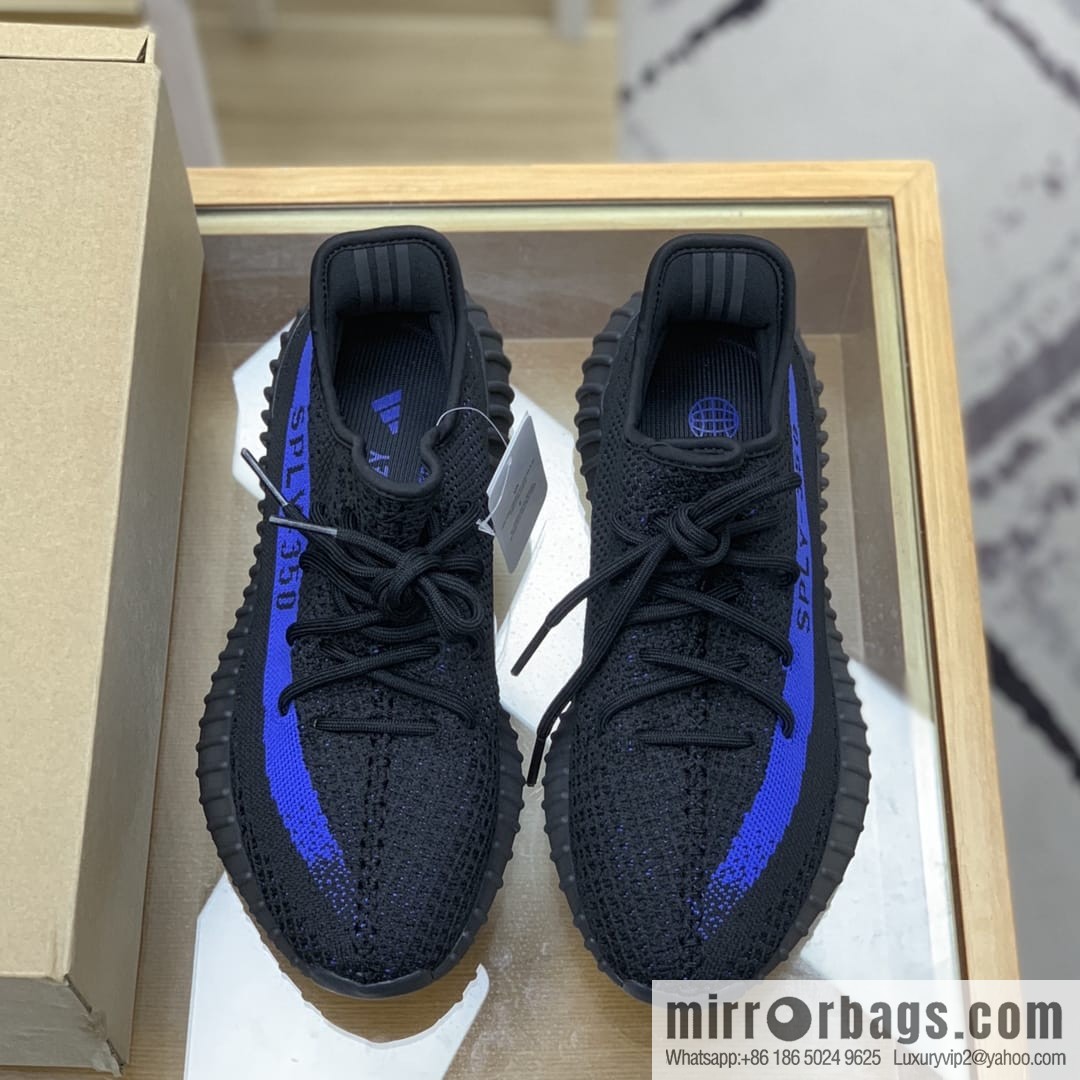 Coconut/Yeezy adopts patchwork [YEEZ * BOST 350 Coconut Black and Blue] Unisex same coconut shoes