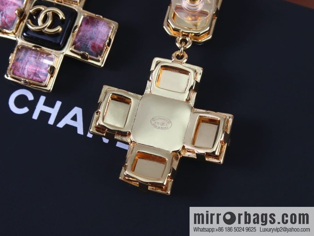 New ☑️ CHANEL Chanel c2 double c pink diamond cross earrings