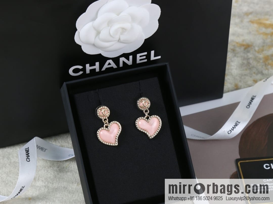 New ☑️ CHANEL Chanel c2 double c peach heart love stud earrings