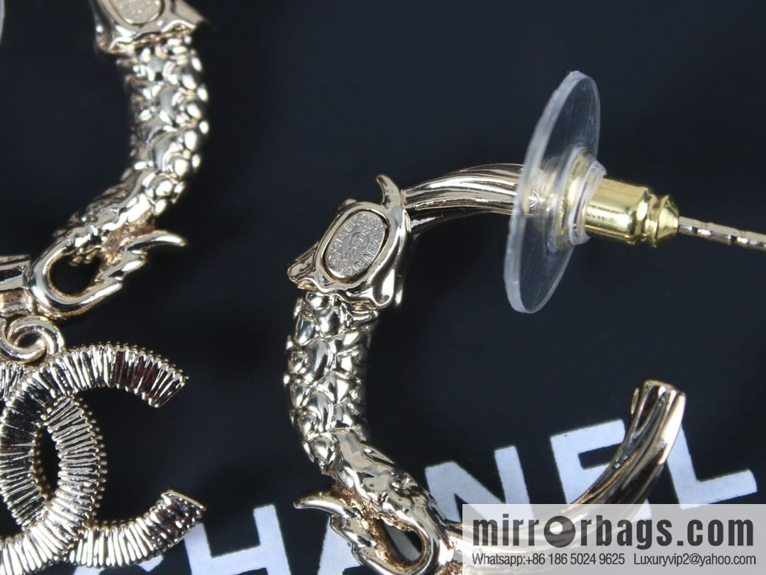 New ☑️ CHANEL Chanel c2 double c stud earrings