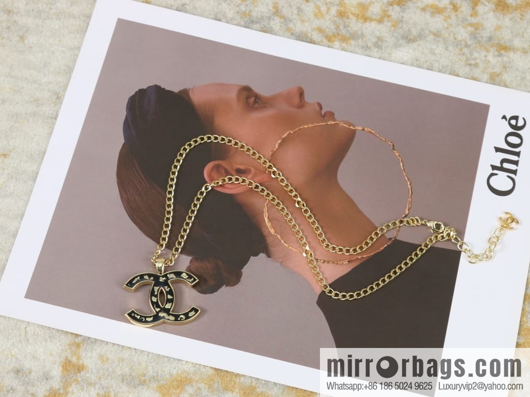 New ☑️ CHANEL Chanel double c black enamel necklace