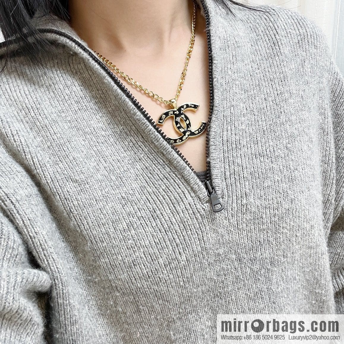 New ☑️ CHANEL Chanel double c black enamel necklace