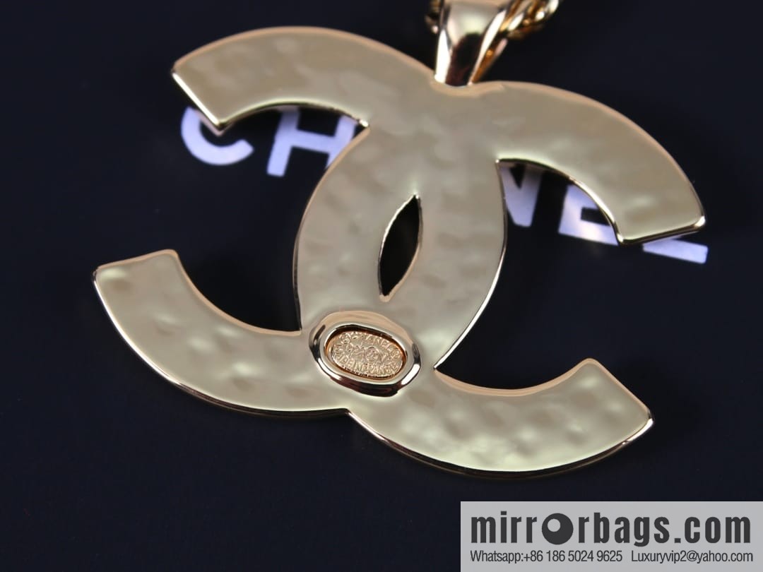 New ☑️ CHANEL Chanel double c black enamel necklace