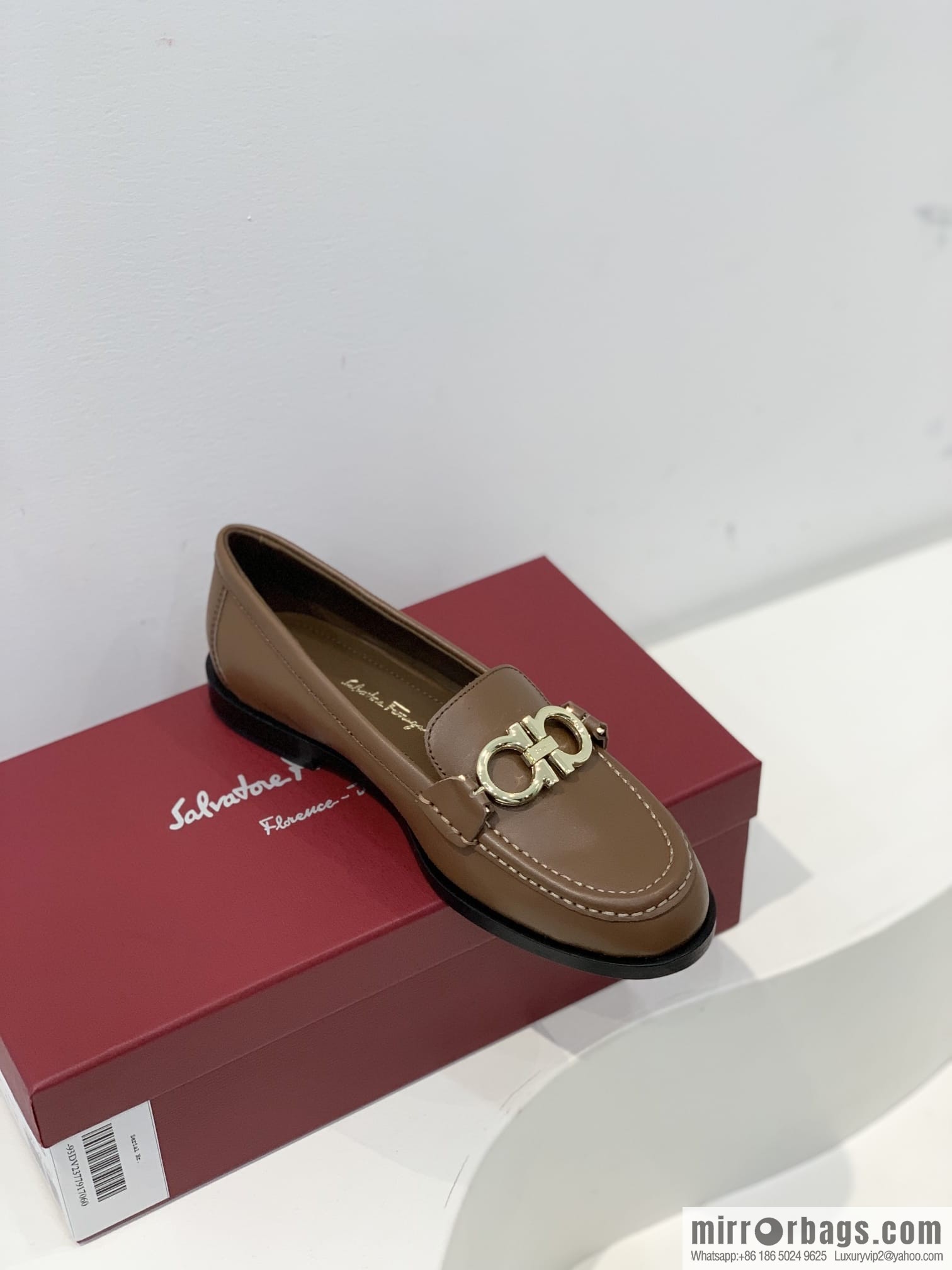 SF ✔️ salvatore Ferragamo ✔️ new products! Ferragamo Gancini double-sided buckle loafers shoes