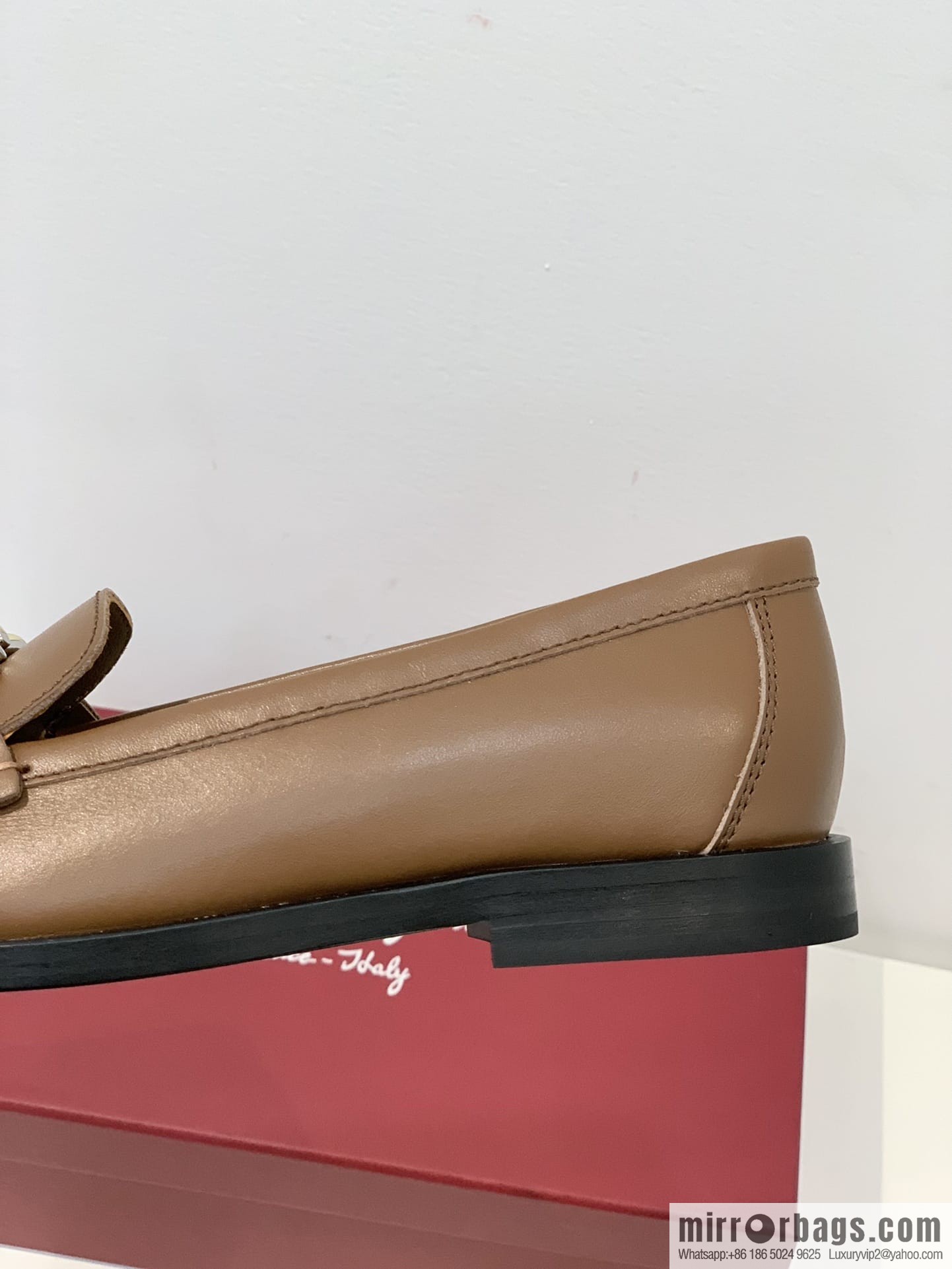 SF ✔️ salvatore Ferragamo ✔️ new products! Ferragamo Gancini double-sided buckle loafers shoes