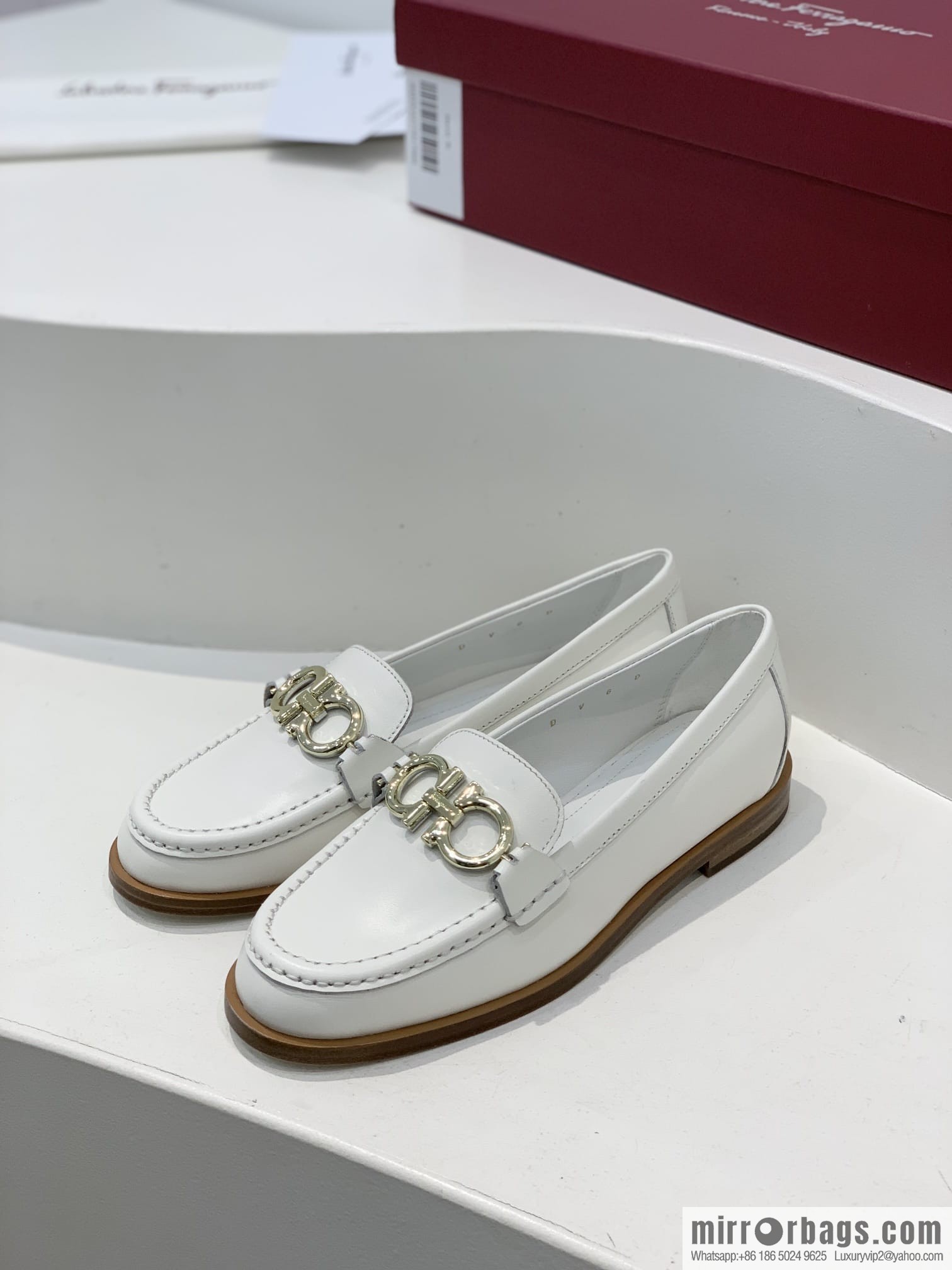 SF ✔️ salvatore Ferragamo ✔️ new products! Ferragamo Gancini double-sided buckle loafers shoes