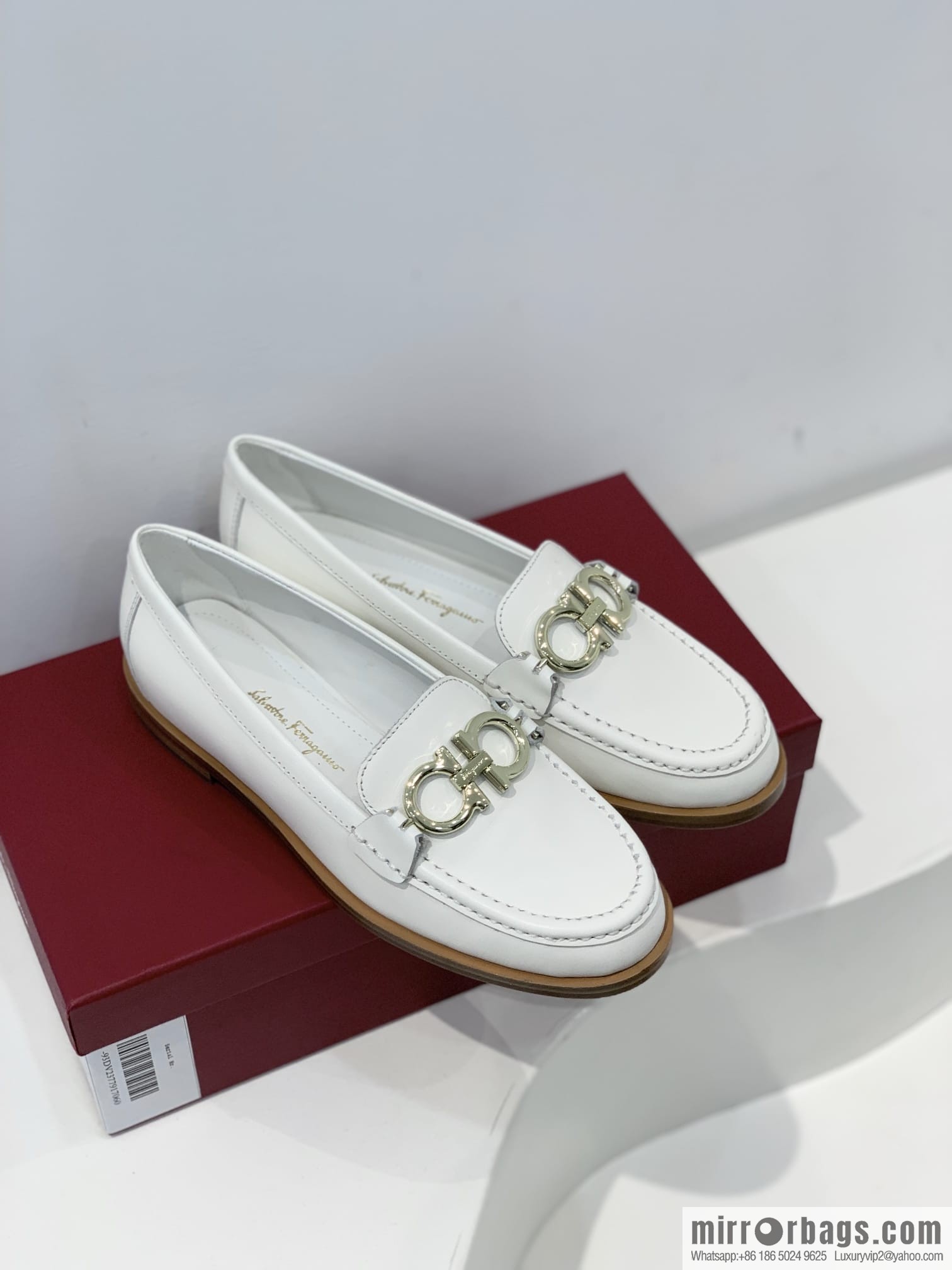 SF ✔️ salvatore Ferragamo ✔️ new products! Ferragamo Gancini double-sided buckle loafers shoes