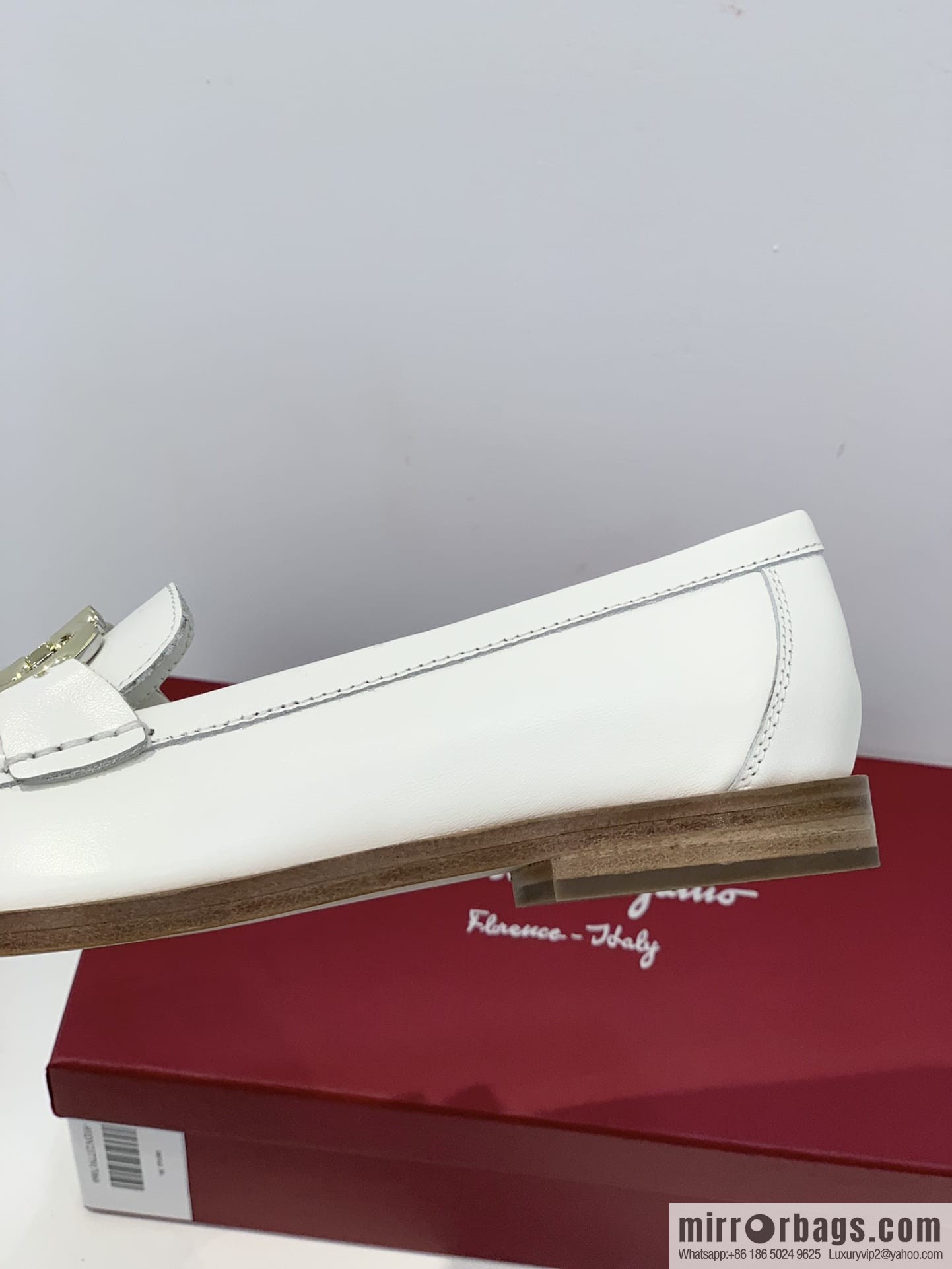 SF ✔️ salvatore Ferragamo ✔️ new products! Ferragamo Gancini double-sided buckle loafers shoes