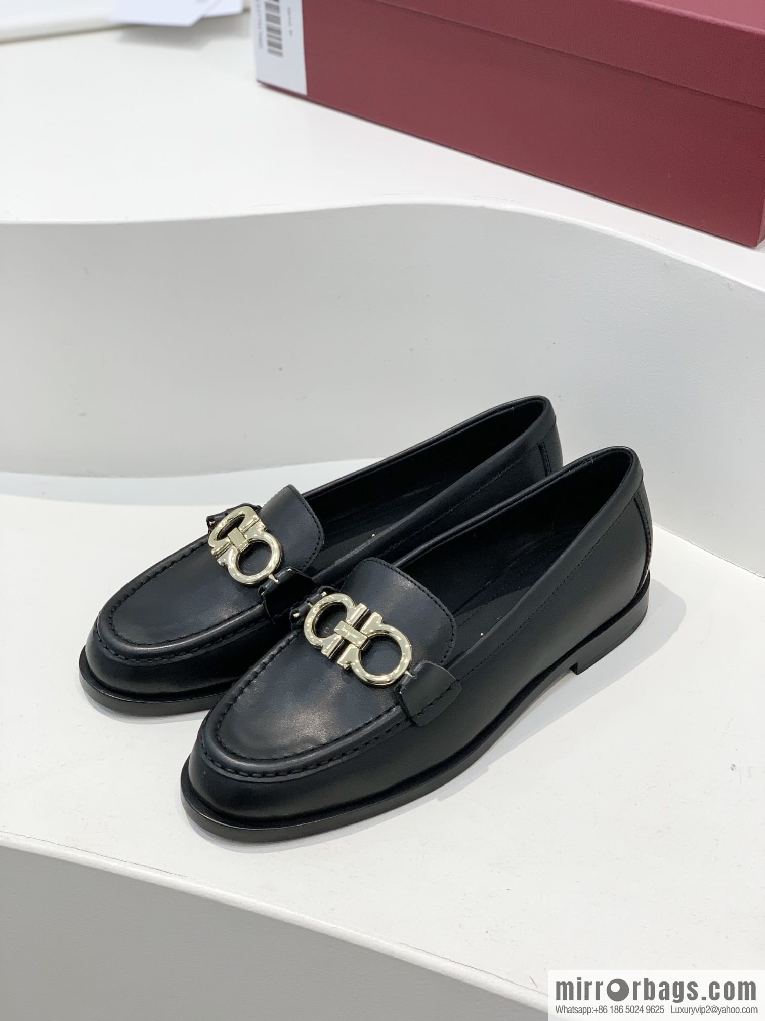 SF ✔️ salvatore Ferragamo ✔️ new products! Ferragamo Gancini double-sided buckle loafers shoes