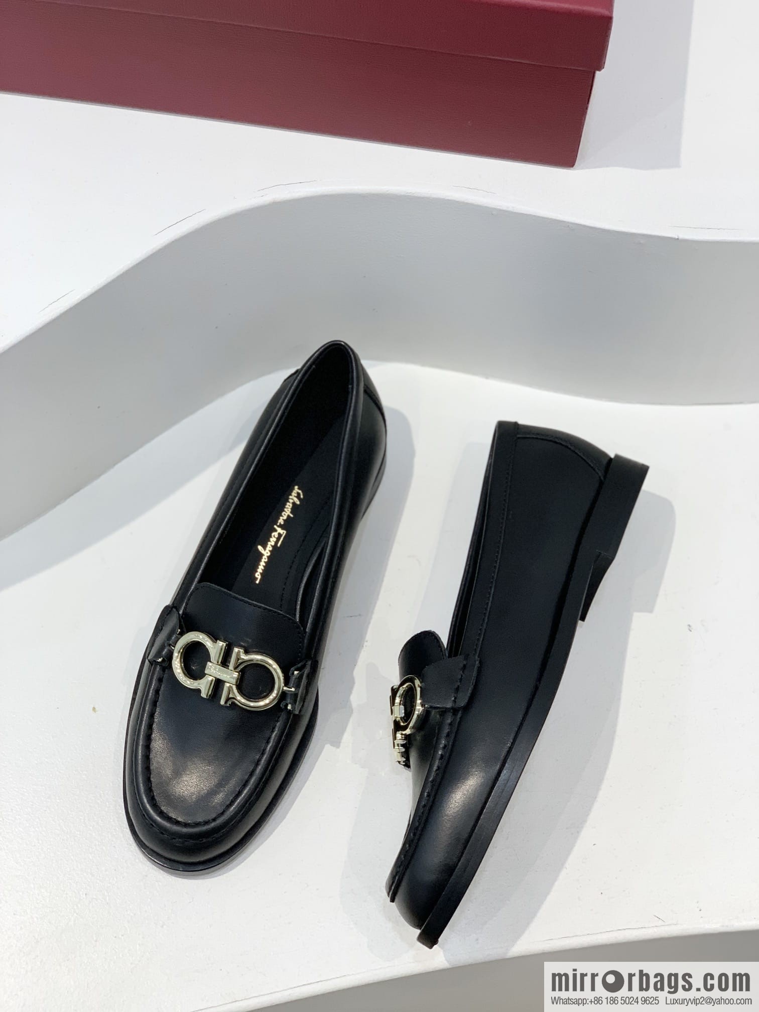 SF ✔️ salvatore Ferragamo ✔️ new products! Ferragamo Gancini double-sided buckle loafers shoes