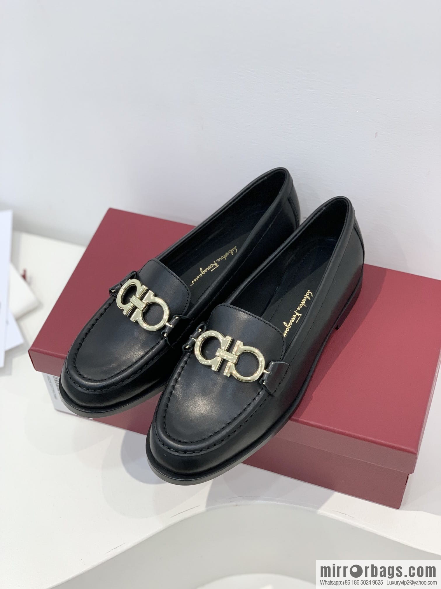 SF ✔️ salvatore Ferragamo ✔️ new products! Ferragamo Gancini double-sided buckle loafers shoes