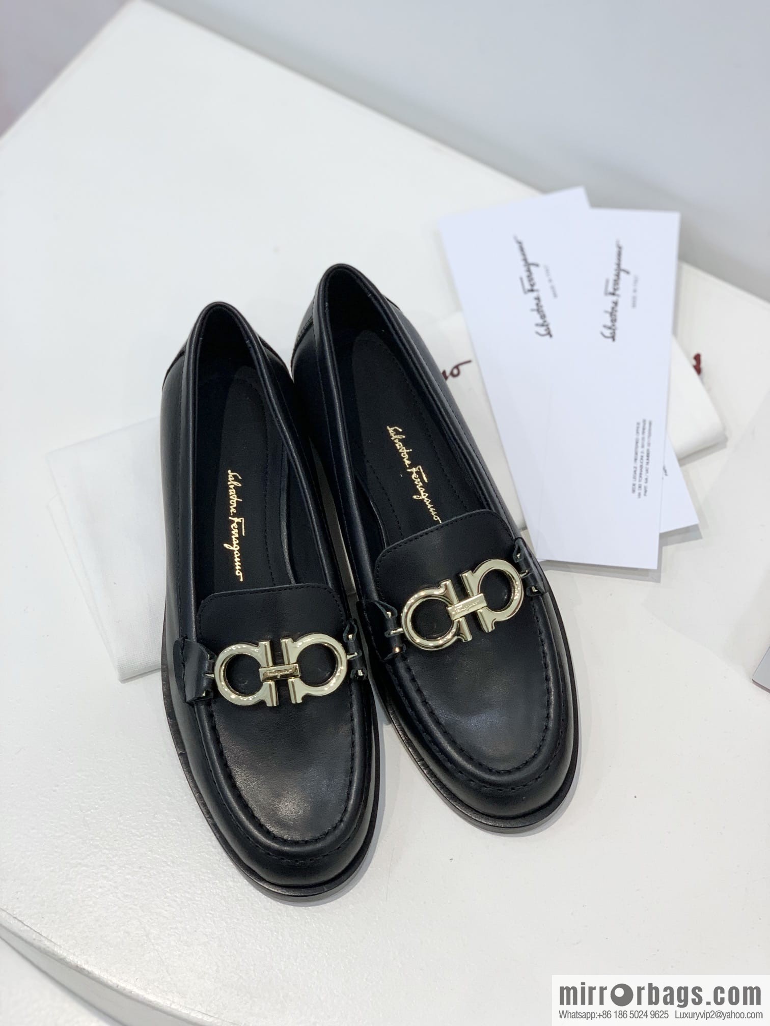 SF ✔️ salvatore Ferragamo ✔️ new products! Ferragamo Gancini double-sided buckle loafers shoes