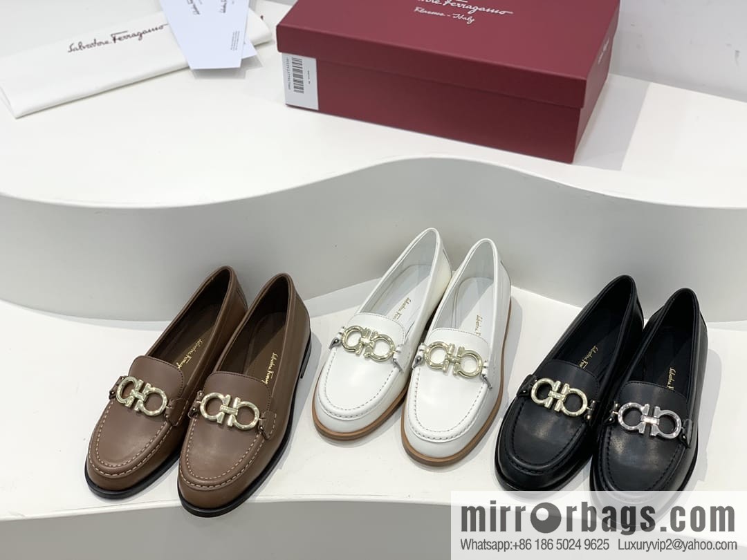 SF ✔️ salvatore Ferragamo ✔️ new products! Ferragamo Gancini double-sided buckle loafers shoes
