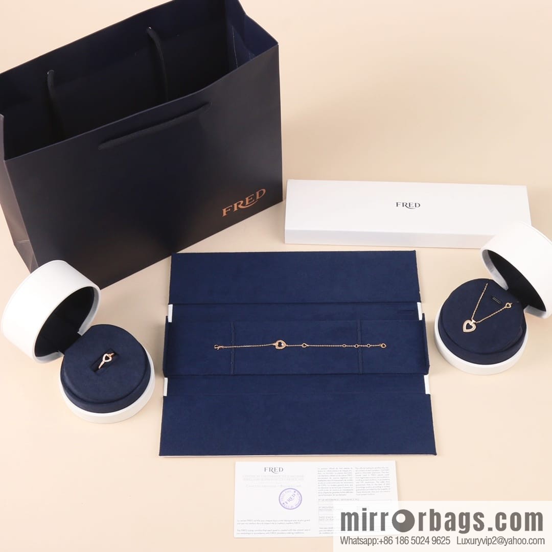 Fred limited edition rose gold heart ring