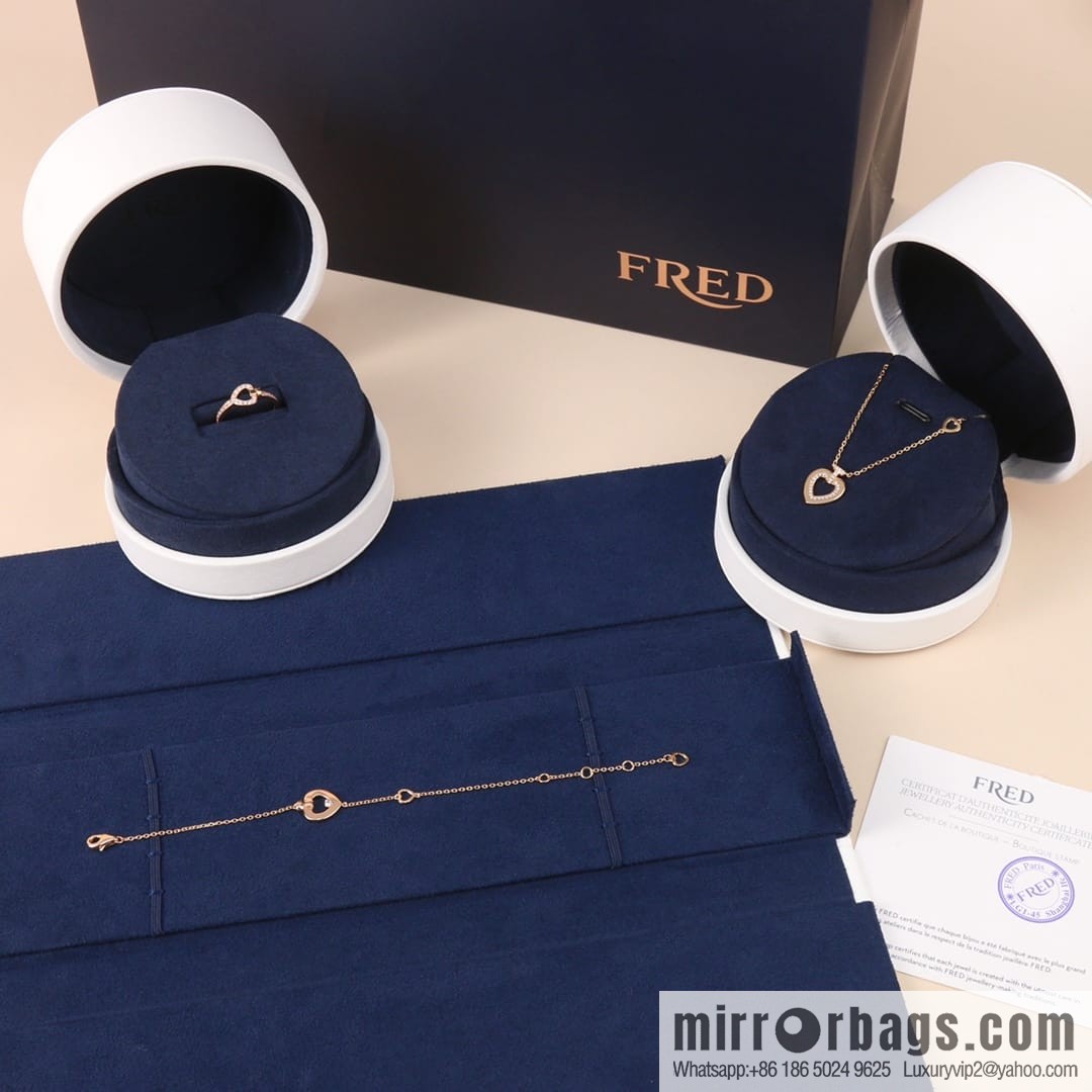 Fred limited edition rose gold heart ring