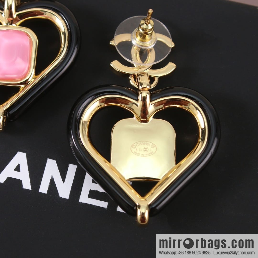 New ☑️ CHANEL Chanel c2 double c peach heart love stud earrings