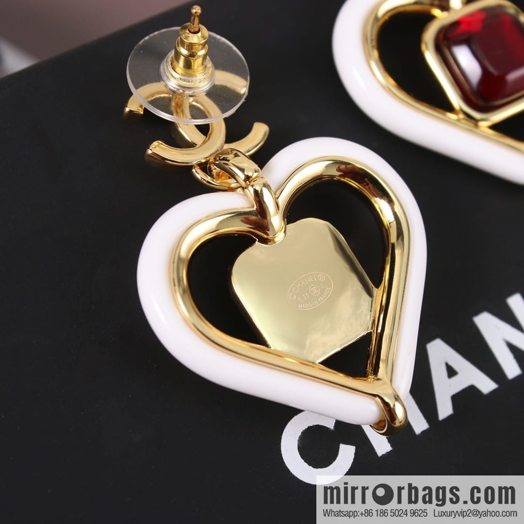 New ☑️ CHANEL Chanel c2 double c peach heart love stud earrings