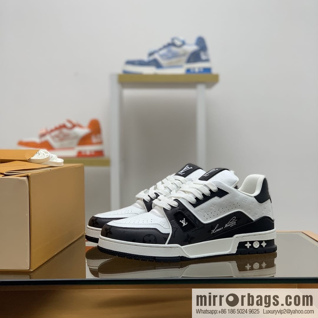 LV/Louis Vuitton uses color-matching calfskin to make high-end men's sports running shoes