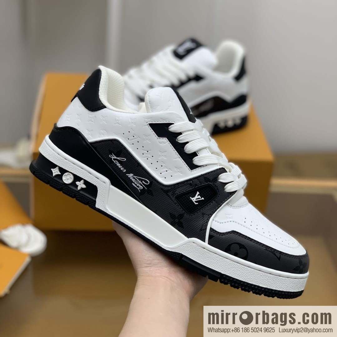 LV/Louis Vuitton uses color-matching calfskin to make high-end men's sports running shoes