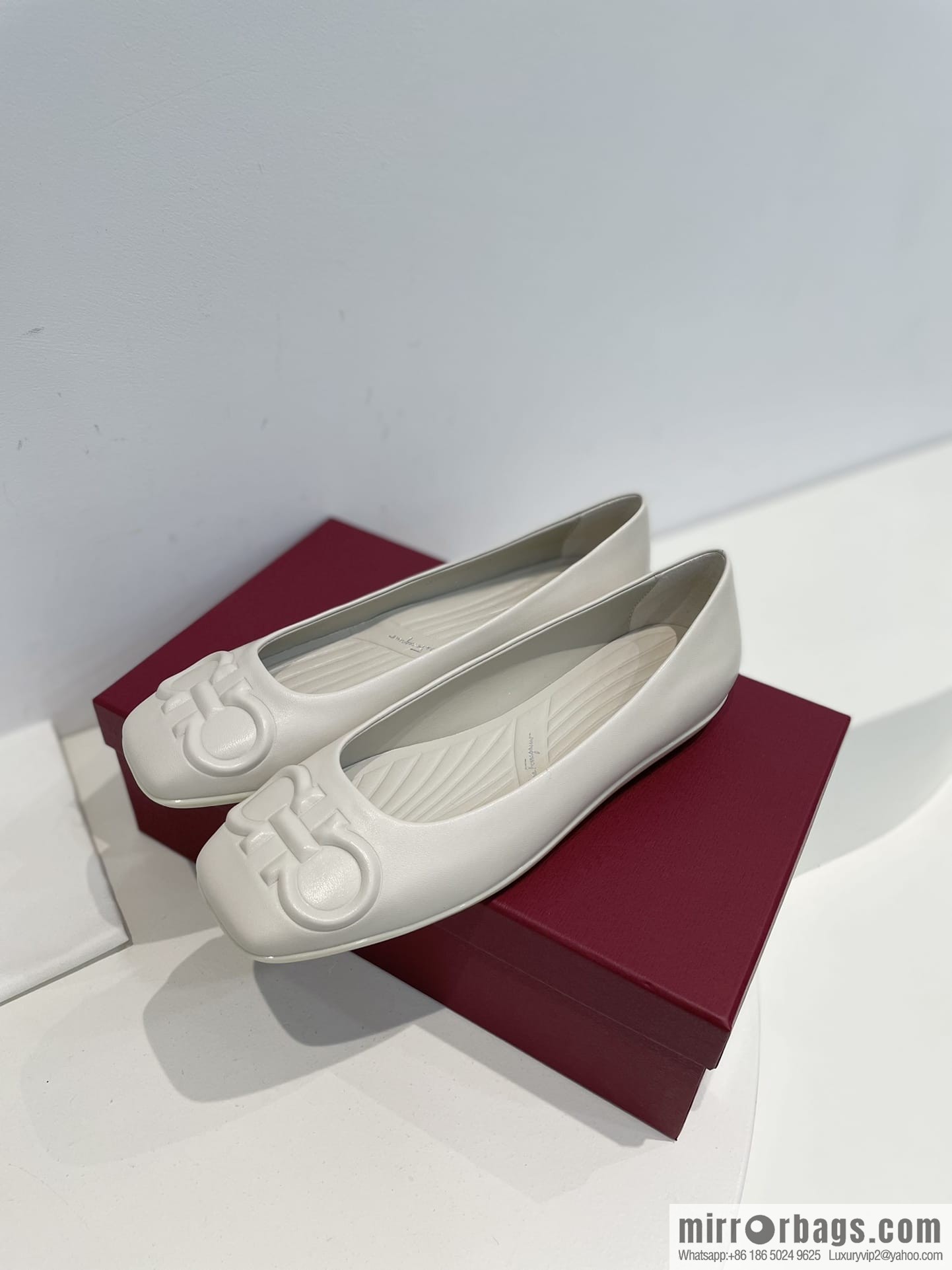 SF ✔️ 2022Salvatore Ferragamo ✔️ New! Ferragamo GANCINI Ballet flats