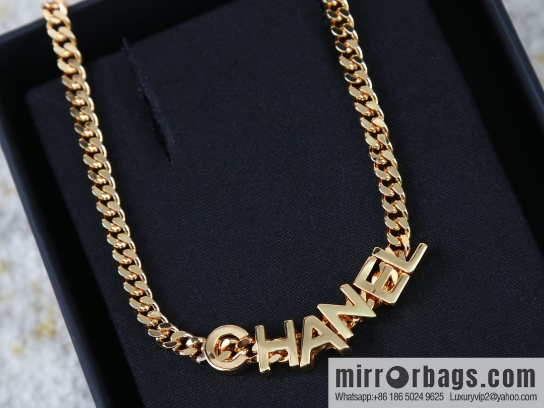 New ☑️ CHANEL Chanel medieval chain strap letter necklace