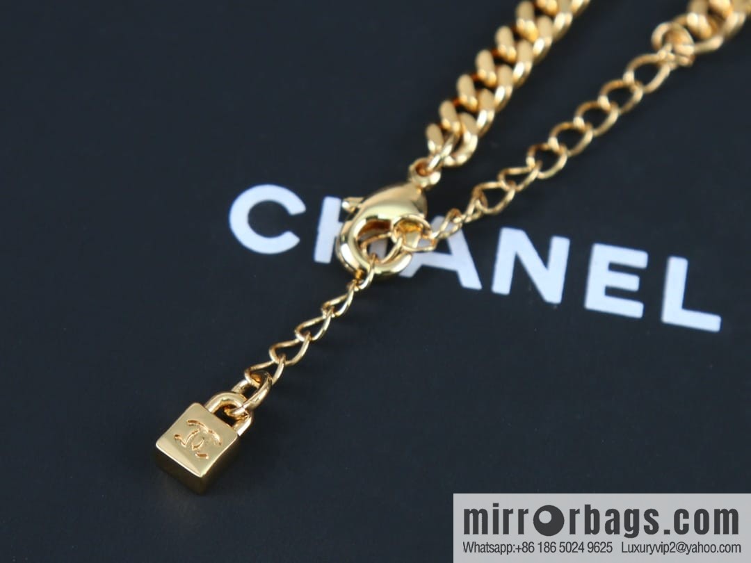 New ☑️ CHANEL Chanel medieval chain strap letter necklace