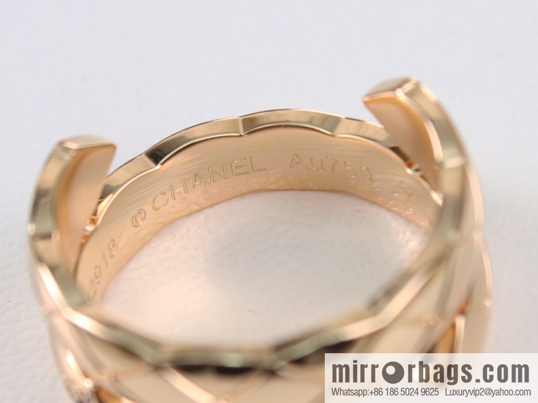 New ☑️ CHANEL Chanel coco crushing series rhombus ring