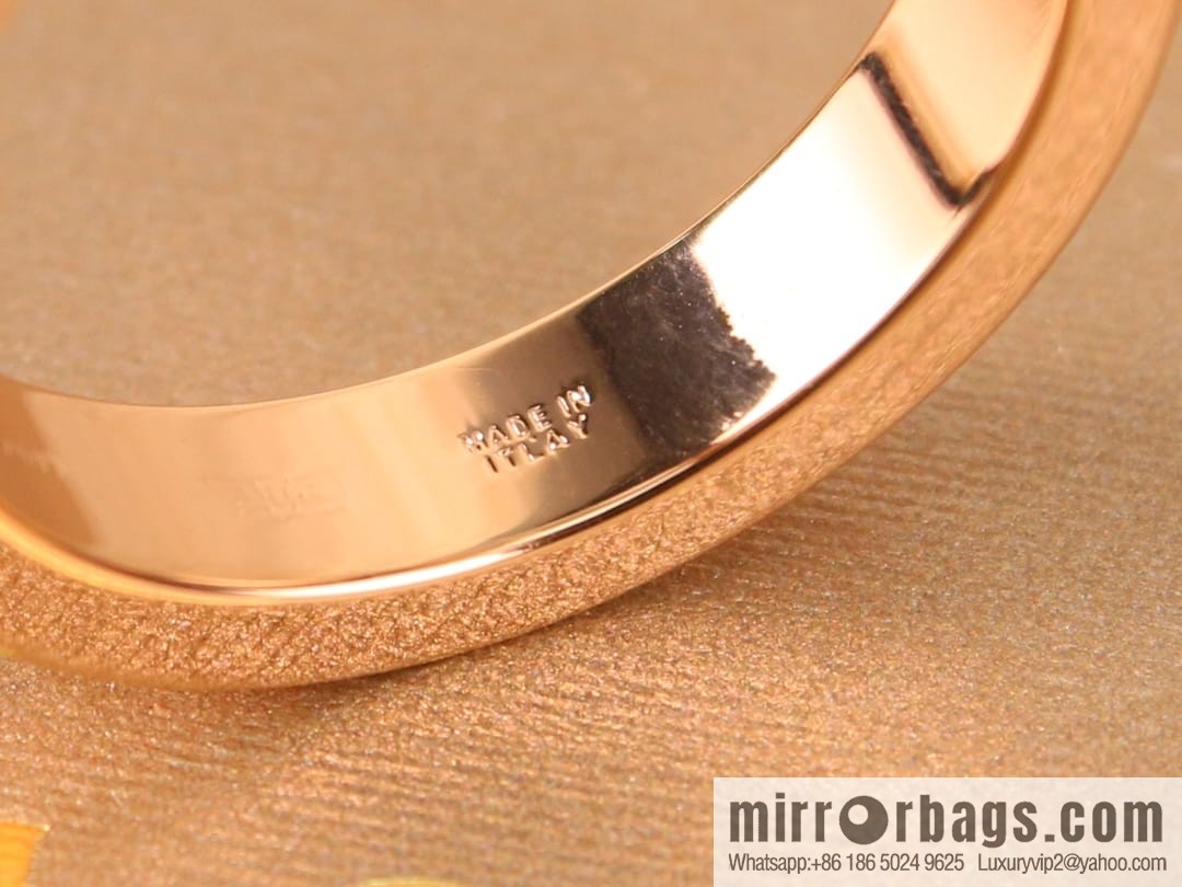 BVLGARI Bulgari English letter ring