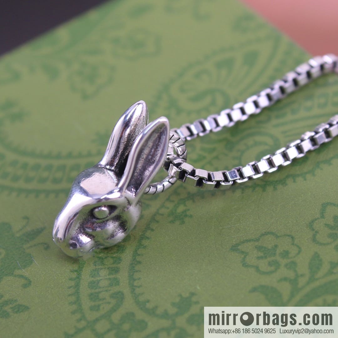 New Gucci gucci rabbit head necklace