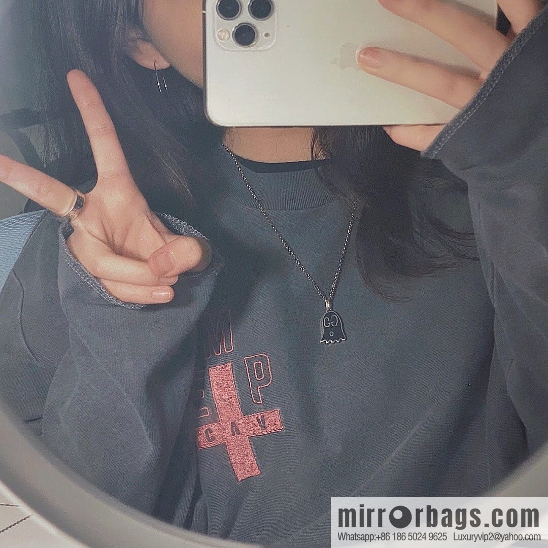 New Gucci Gucci Ghost 👻 necklace