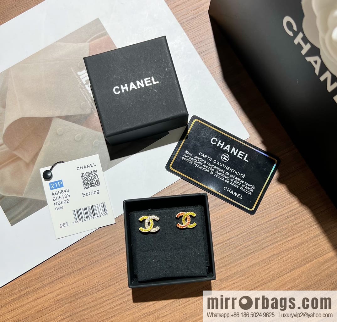 New ☑️ CHANEL Chanel c1 double c color diamond color matching earrings